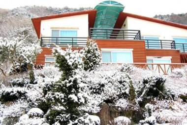 Danyang Fragrant Tree Pension