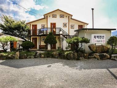 Danyang Bukbyeok Pension
