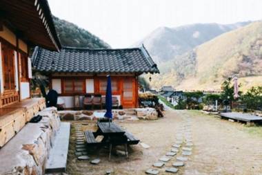 Danyang Danyangjeong Hanok Pension
