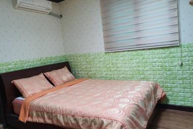 Danyang Natural Scenic Pension