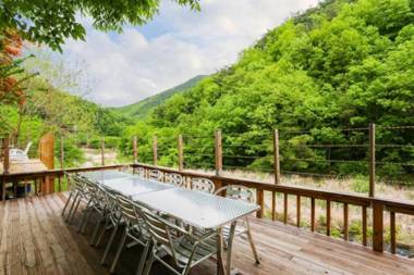 Danyang Eowoolim Pension