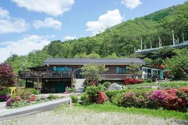 Gapyeong Sanneoul Pension
