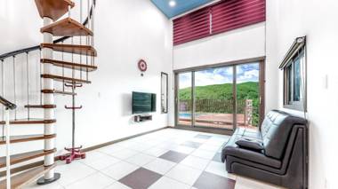 Gapyeong Sky Vill Spa Pension