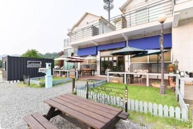 Gapyeong Unak Holiday Caravan Park