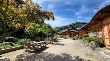 gapyeong dumesangol pensyeon