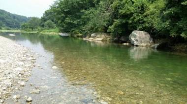 Samjung-gol Grassfield Pension