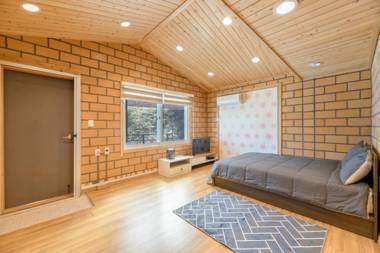 Gapyeong Hobak Pension