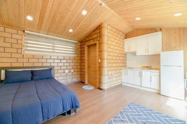 Gapyeong Hobak Pension