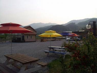 Gapyeong Week Palm Glamping Pension