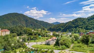 Gapyeong Azeroth Pension