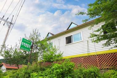 Gapyeong Chueok Mandeulgi Pension