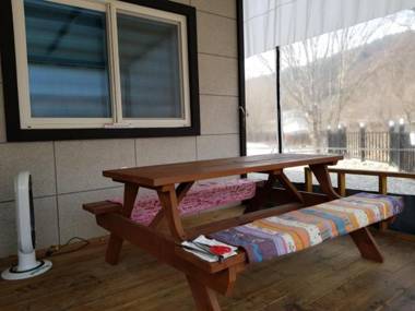 Gapyeong Myeongjisan Family Pension