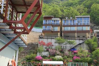 GaPyeong Jewelry Pension