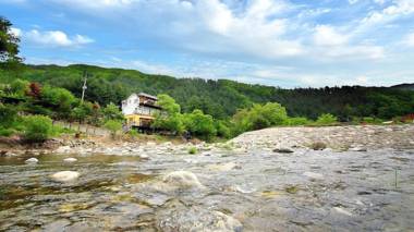 Gapyeong Cherrish Pension
