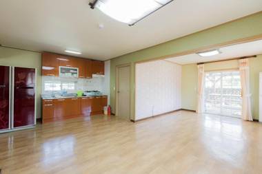 Muju Seolguk Pension