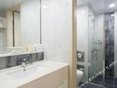 Gimcheon Park Tourist Hotel