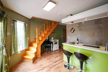 Hongcheon The Wizard of Oz Pension