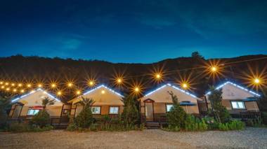 Hongcheon Daebakine Pension