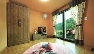 Jeongseon Jangsu Pension