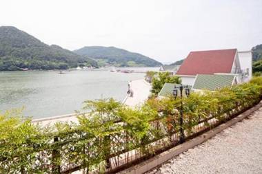 Tongyeong Sea Star Pension