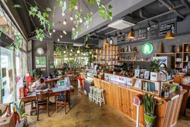 Tongyeong Slobbie Guest House