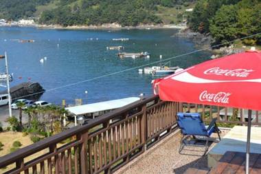 Tongyeong Sea and Poet Pension