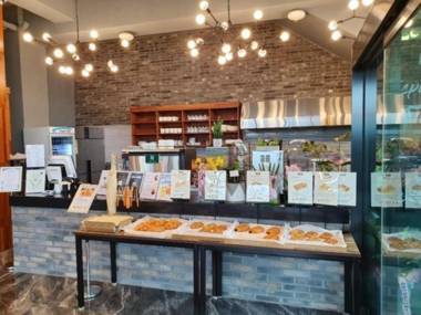 Tongyeong Two Five Pension