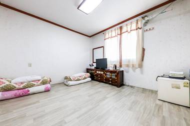 Seosan Emperor Motel