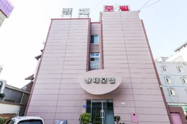 Seosan Emperor Motel