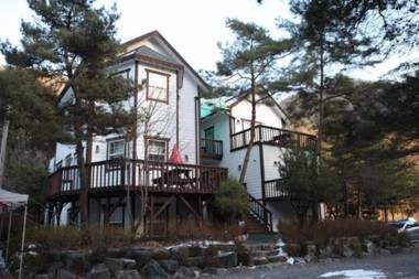 Youngwol Sky Pension Camping