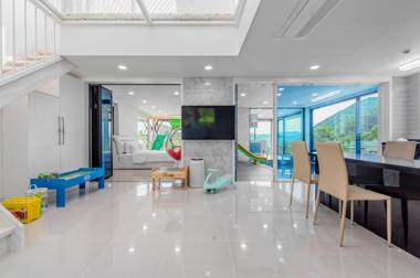 Beclassy Kids Poolvilla Milyang