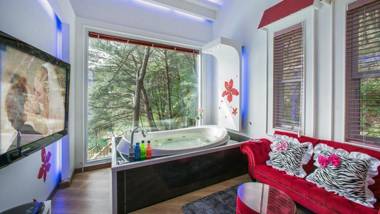 Couple stars in Forest