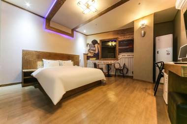 Eumseong Rich Self check-in Motel