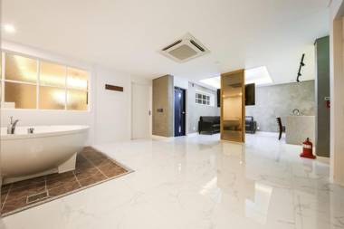 Eumseong Jabara Drive-in