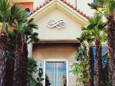 Goodstay Charmant Hotel