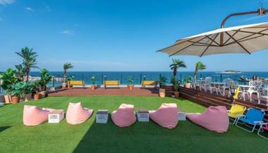 Gosung HonneyHunny Pension