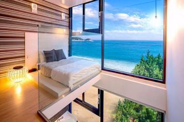 Gosung La Henne Pull Villa J