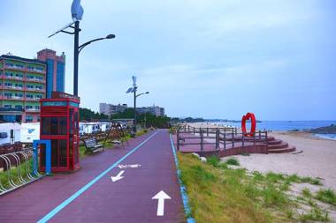 Goseong chungganjeong caravan