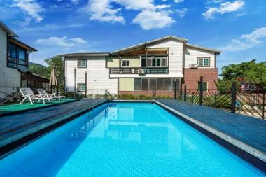 Gapyeong Amormio Pension