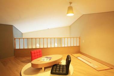 Namiseom Koi Couple and Family Pension