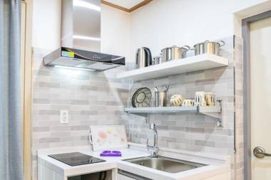 Nami Island Pig Dream Spa Pension