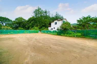 Hongcheon White House Pension