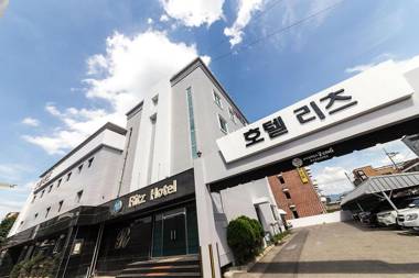 Chuncheon Hotel Ritz