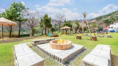 Gapyeng Santamaria Pension