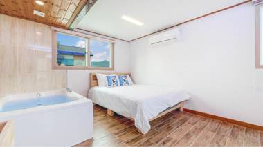 Gapyeong Aromspa Pension