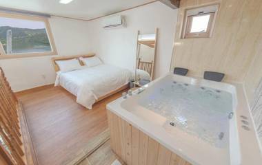 Saenaedong Spa Pension