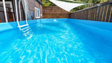 Gapyeong Myeonyeokgongbang Dock-chae Poolvilla Pension