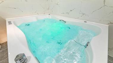 Gapyeong Ddobagi Spa and Glamping