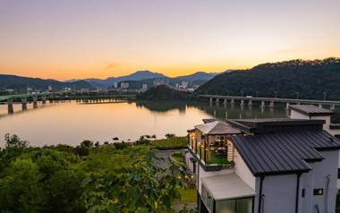 Chuncheon The Heyven Spa Pension