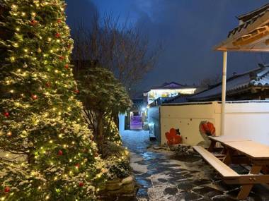 Jeonju Jangsu Hanok Pension